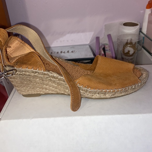 Shoes/espadrilles - Picture 3 of 4